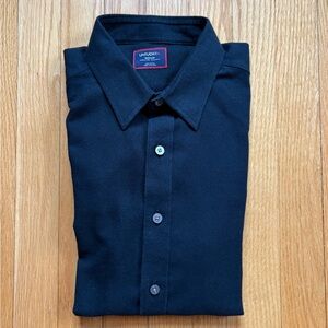 UNTUCKit Men’s Long Sleeve Shirt Wrinkle Free Regular Fit Medium Black Solid
